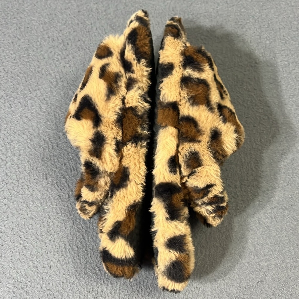 Jessica Simpson house shoes kids xl(4-5) brown cheetah print slip ons comfy - Picture 3 of 9